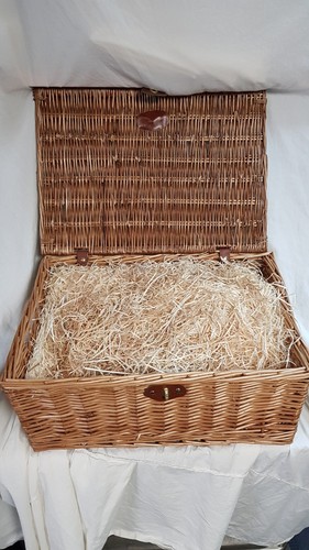Large wicker storage hamper - wicker,