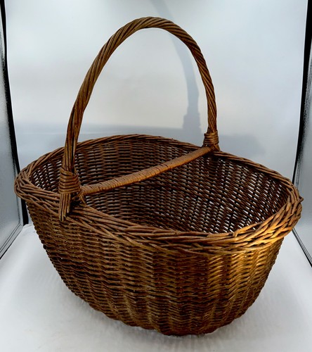 Large vintage woven oval - vintage,
