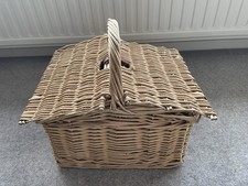 Large Huntsman Wicker Picnic