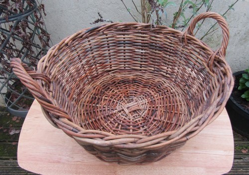 Large wicker basket - large,